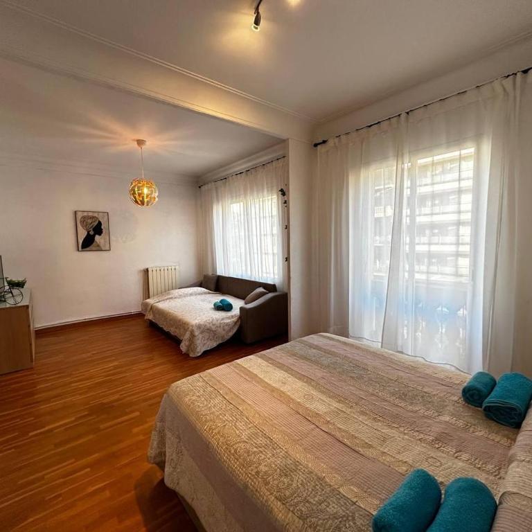 Habitaciones acogedoras en Aragón - Triple Room with Shared Bathroom - 1
