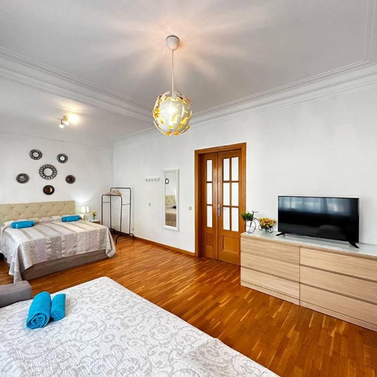 Habitaciones acogedoras en Aragón - Triple Room with Shared Bathroom - 4