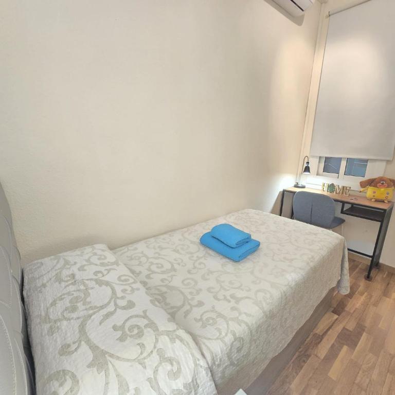 Habitaciones acogedoras en Aragón - Single Room with Shared Bathroom - 2