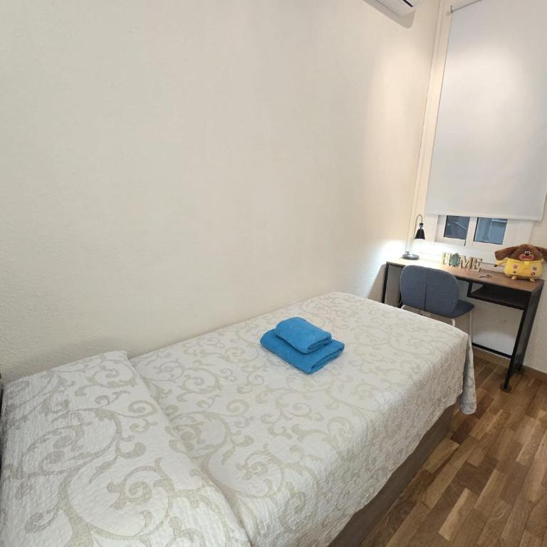 Habitaciones acogedoras en Aragón - Single Room with Shared Bathroom - 1