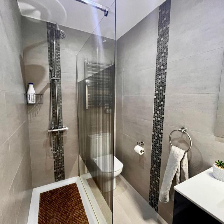 New flat with outdoor pools in Puerto de Estepona - ground floor - Apartment - Ground Floor - 11