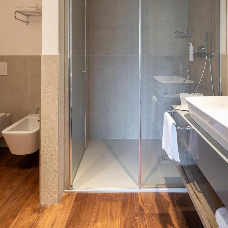Garda Suite Hotel - Tonelli Hotels - Suite con Balcone - 11