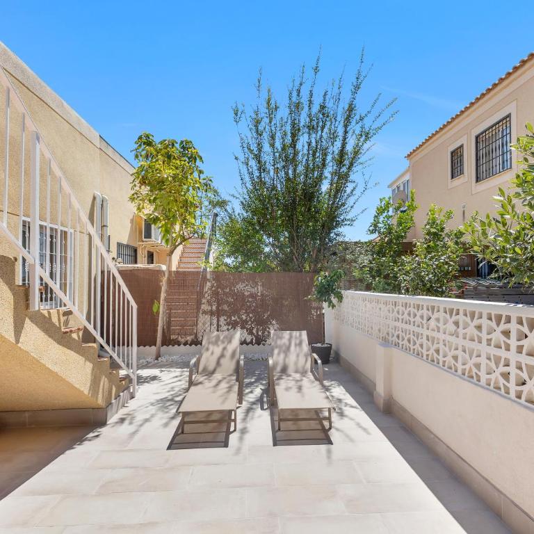 Bungalow Dolce Vita con piscina comunitaria en Torrevieja - Casa de 2 dormitorios - 24