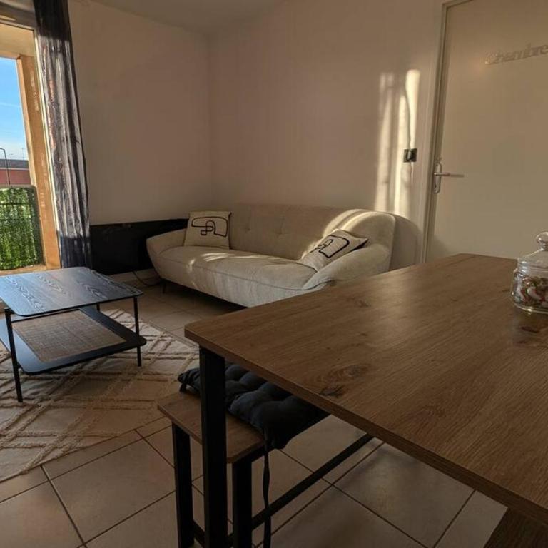 T2 Tout Confort - Parking Gratuit - Appartamento con 1 Camera da Letto - 7