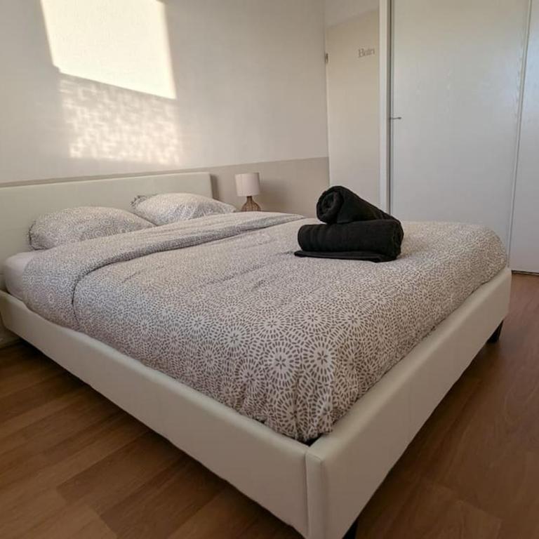 T2 Tout Confort - Parking Gratuit - Appartamento con 1 Camera da Letto - 10