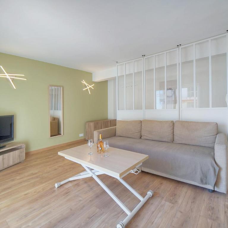 Studio Moderne BALCON, proche FORVILLE- CENTRE CANNES A0B198 - Studio-Apartment mit Balkon - 13