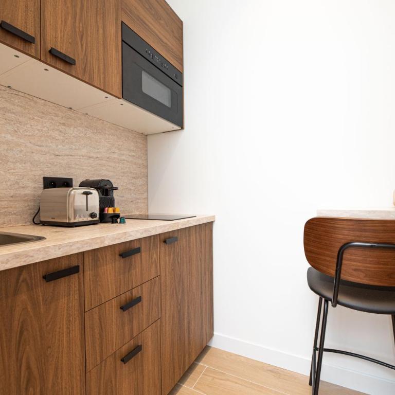 Lovely & Romantic Suite near Bastille - Appartement 1 Chambre - 8