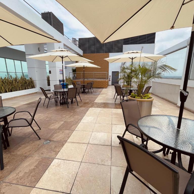 Suite frente al río en Puerto Santa Ana Riverfront - King Suite - 20