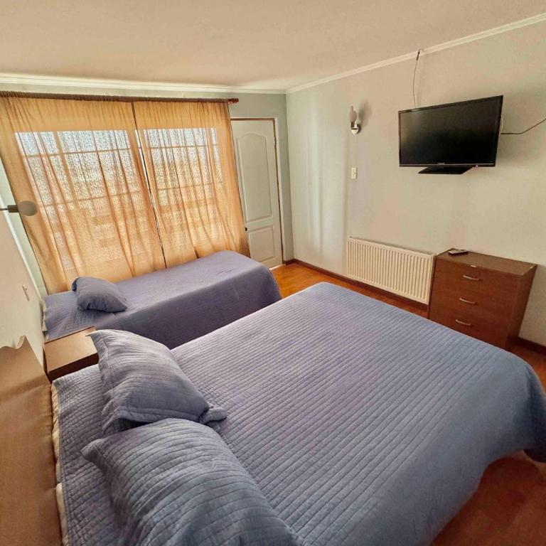 Hotel Montecarlo Pichilemu - Triple Room with Private Bathroom - 2