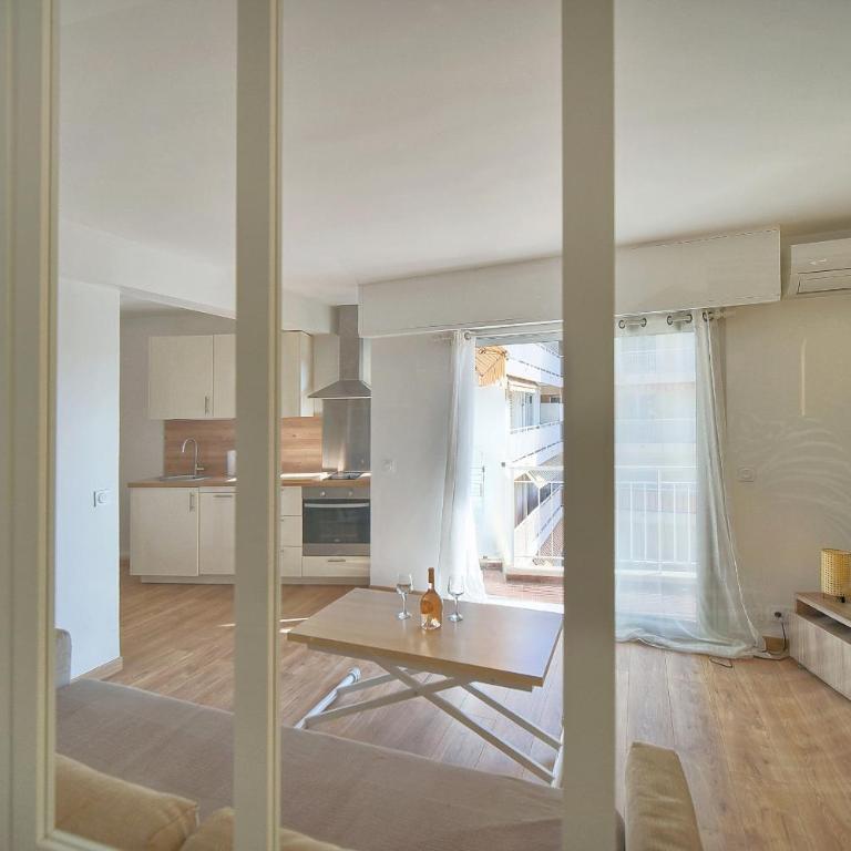 Studio Moderne BALCON, proche FORVILLE- CENTRE CANNES A0B198 - Studio-Apartment mit Balkon - 20