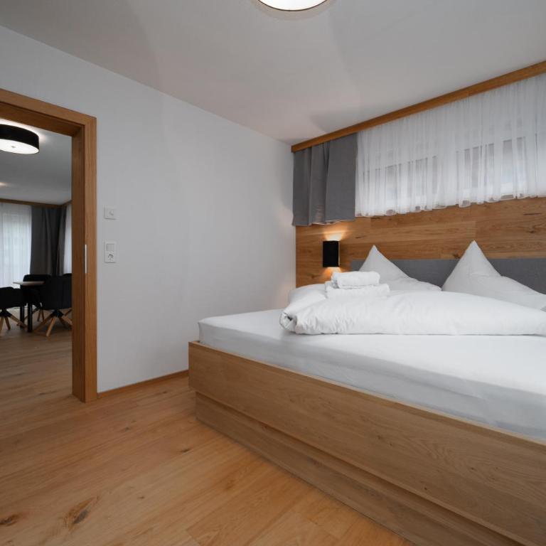 A CASA Türkis - Apartment mit 2 Schlafzimmern und Balkon - 13