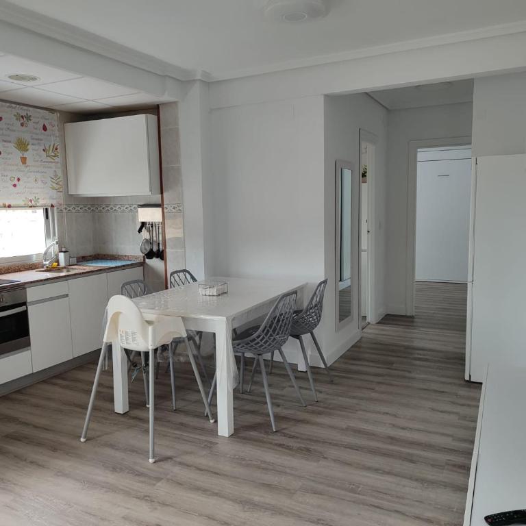 Seaviews Los Olivos - One-Bedroom Apartment - 17