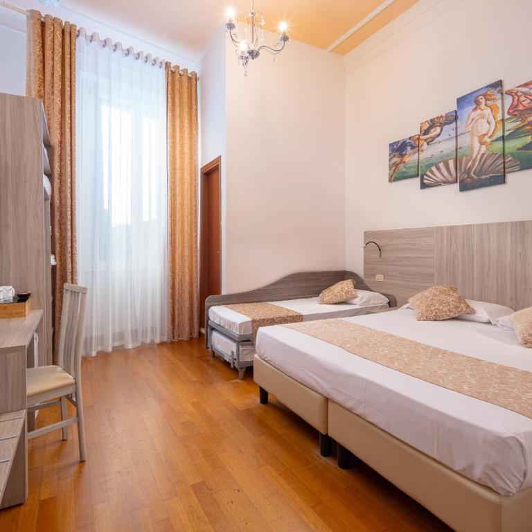 Lilium Hotel - Quadruple Room - 7