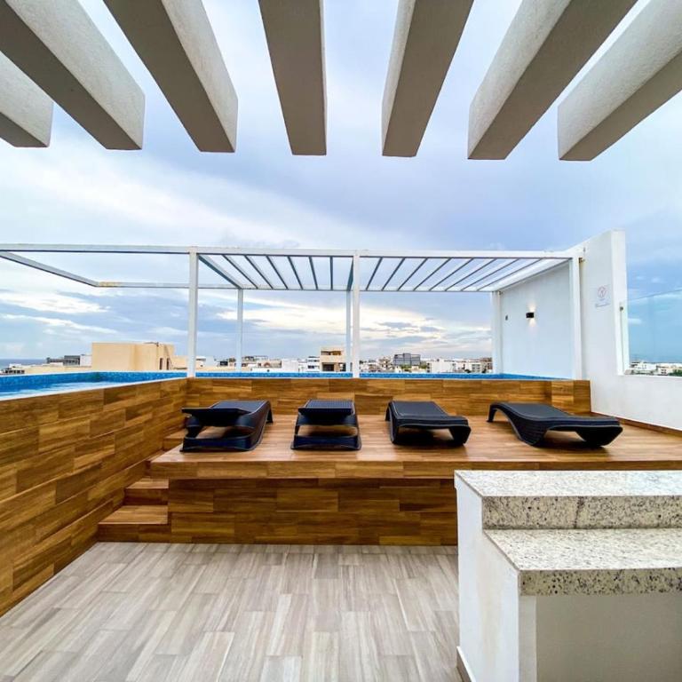 Shiny Studio on 5th Ave with Pool and Gym Steps to Beach - Apartamento - 25