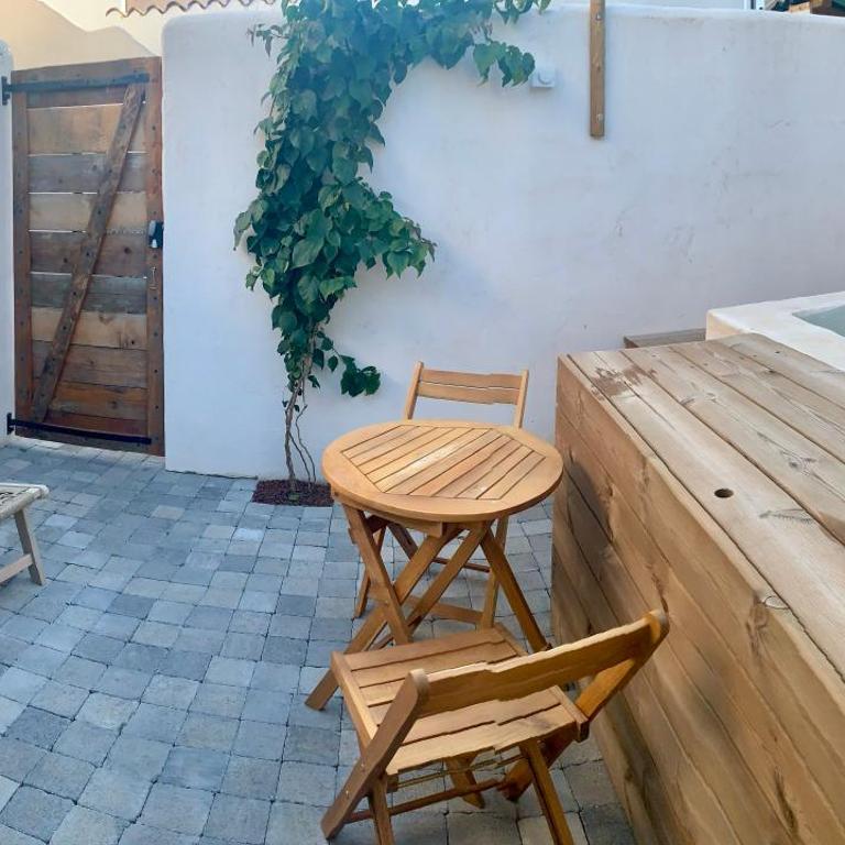 xenónas appartement avec petite piscine privée - Studio with Pool View - 5