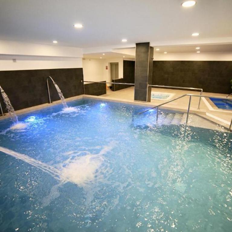 Luxury 2 Bedroom Apartment in San Juan de Capistrano, Nerja - Apartamento de 2 dormitorios con terraza y vistas al mar - 62