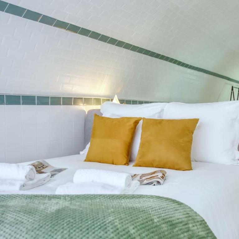 Le Nid Parisien Triplex Cosy et Chaleureux - Appartement 3 Chambres - 17