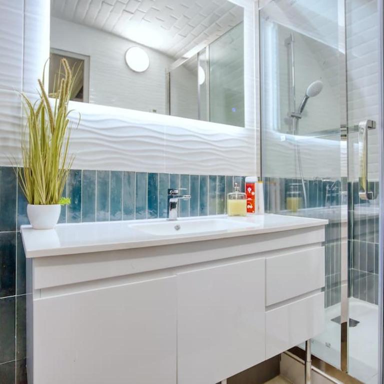 Le Nid Parisien Triplex Cosy et Chaleureux - Appartement 3 Chambres - 45