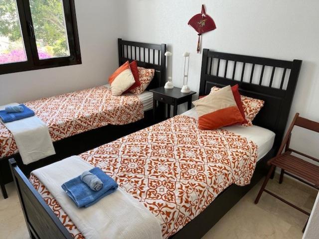 Azahar - Two-Bedroom Apartment - 4