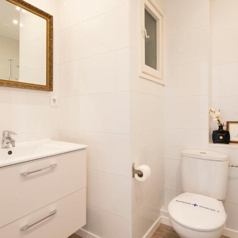 Cozy Apartment near Fira Gran Via with AC - Apartamento - 23