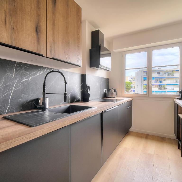 Moderne 2 chambres TERRASSE, MARTINEZ CARLTON A2B249 - Apartment mit 2 Schlafzimmern und Terrasse - 5