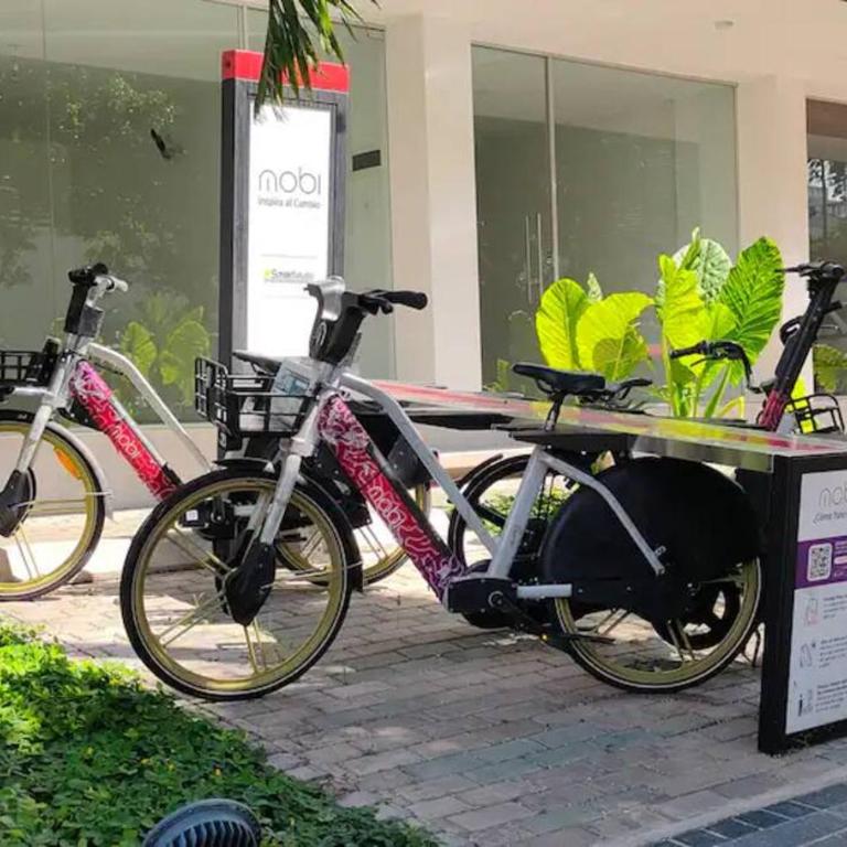 Apto Familiar Lujoso Comodo en Zona empresarial - Apartamento de 2 dormitorios con balcón - 41