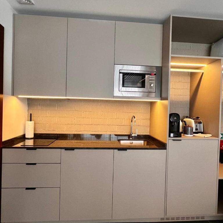 TQ 10 Boutique - Studio with Terrace - 10