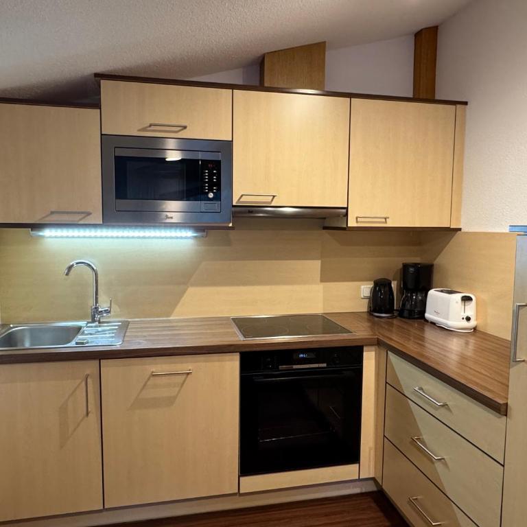 Hubertus Appartements - Apartment Verwall mit 1 Schlafzimmer und Balkon - 2