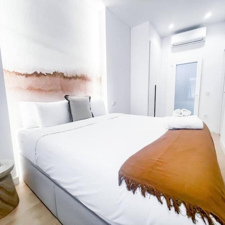 Bretón de los Herreros 54 - Apartamento de 2 dormitorios - 24
