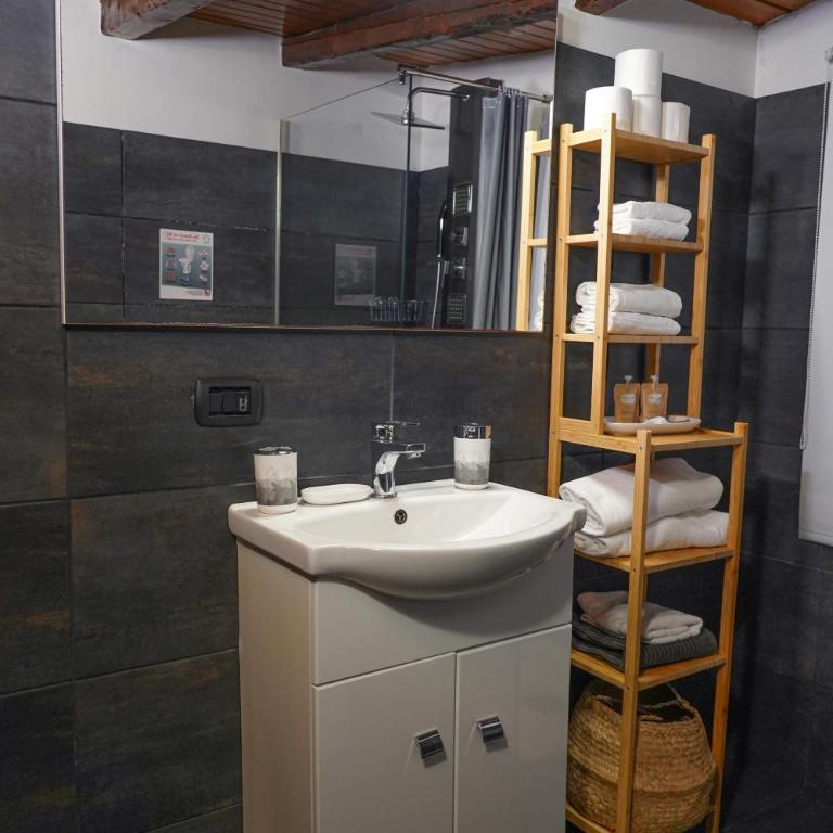 R-HOME Li Cuti - Two-Bedroom Apartment - 27