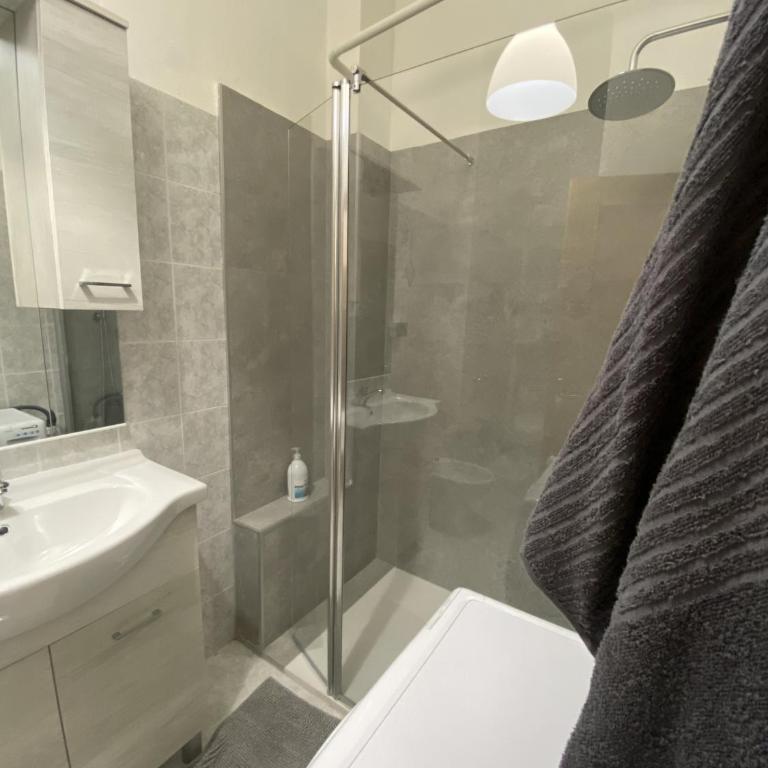Lake Front Apartments, Lecco - Premier Apartment mit 1 Schlafzimmer - 13