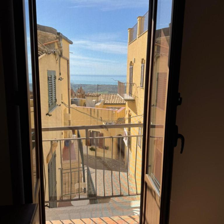 Le Scalette del centro - Deluxe Double Room with Balcony and Sea View - 1