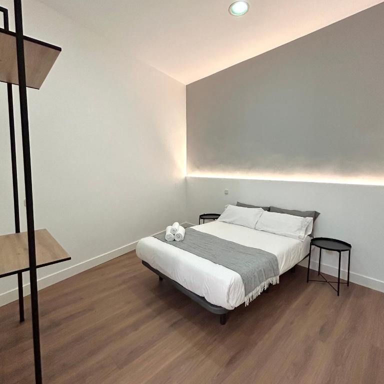 H21 Rooms - Habitación Cuádruple con baño compartido - 3