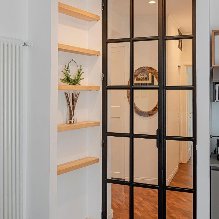 Bright and cozy apartment near the Vatican city - Two-Bedroom Apartment - 29