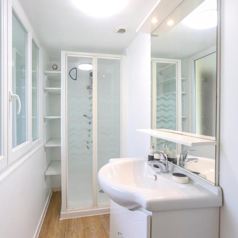 L'Hortillon Amiens 4 pers 8min Centre ville & Gare - Two-Bedroom Apartment - 8