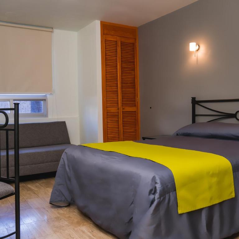 Hotel Arboledas Expo - Habitación Doble Deluxe (2 adultos + 1 niño) - 3