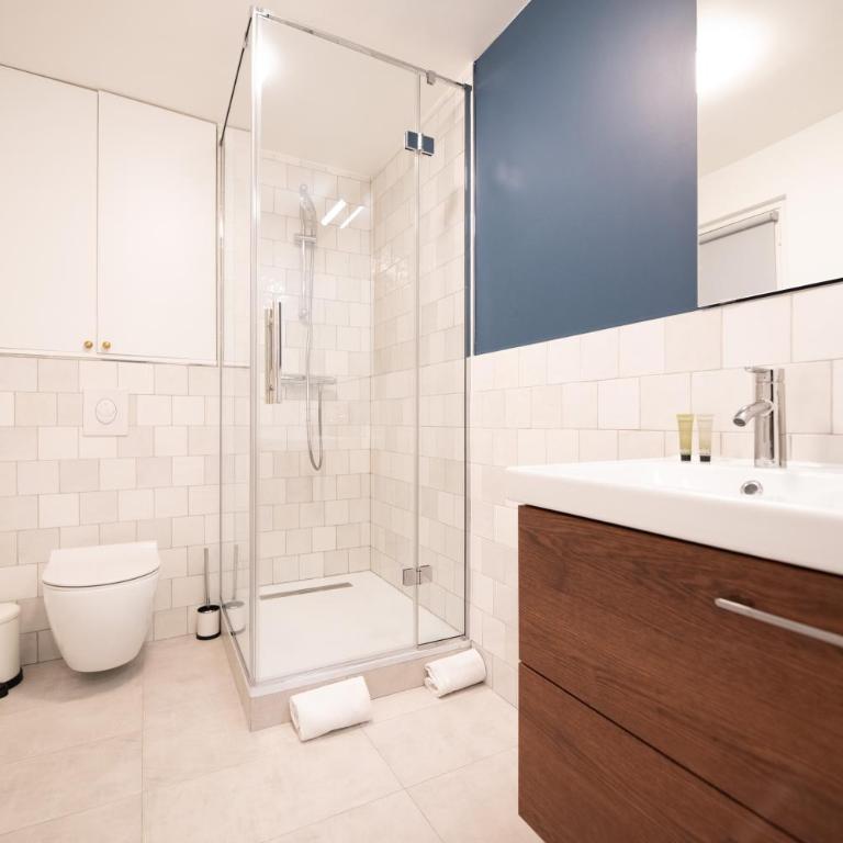 Beautiful Apartment in Saint Germain - Appartement 2 Chambres - 7