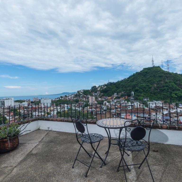Charming 2BDR Romantic Zone Pool with View - Appartement - 4