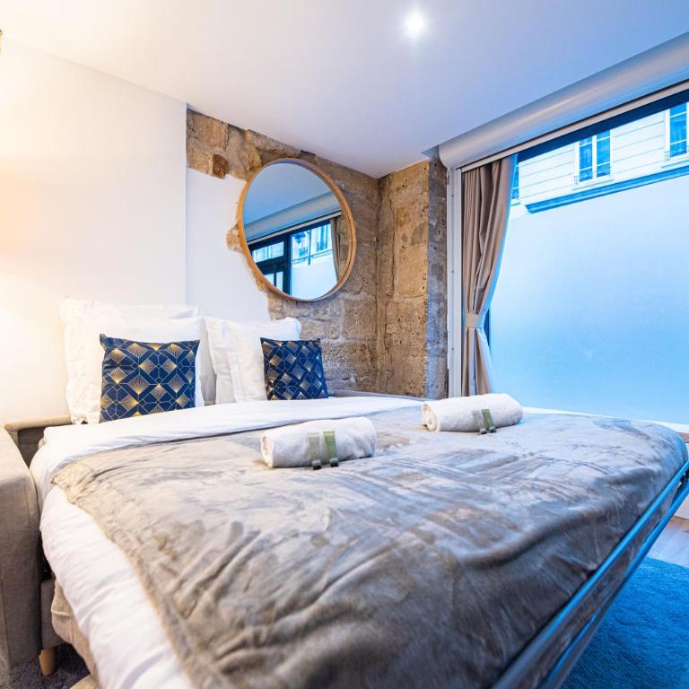 Beautiful Apartment in Saint Germain - Appartement 2 Chambres - 17