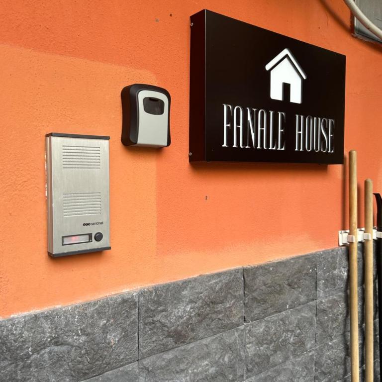 Fanale House - One-Bedroom Apartment - 97