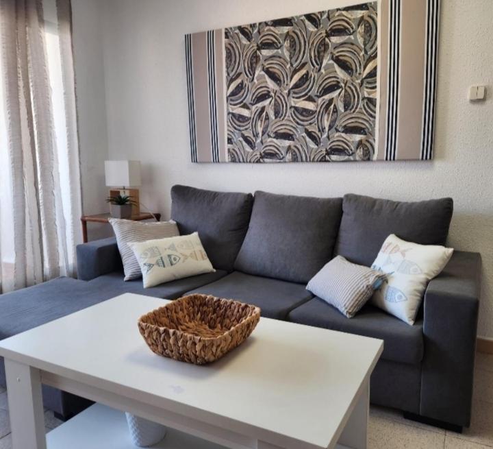 Apartamento Premium frente al mar, en primera linea de playa - Three-Bedroom Apartment - 6