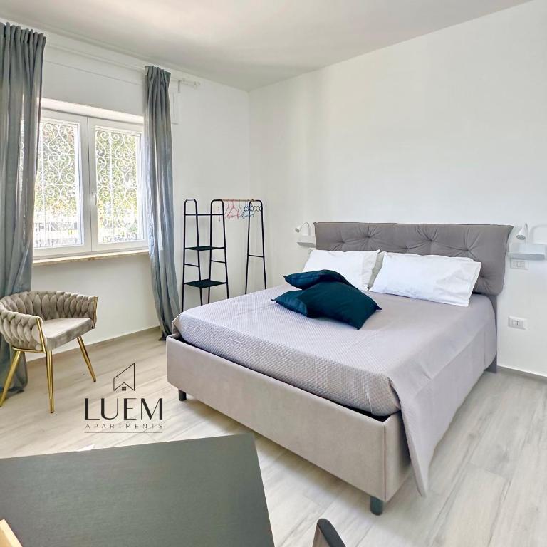 Luem Apartments - One-Bedroom House - 1