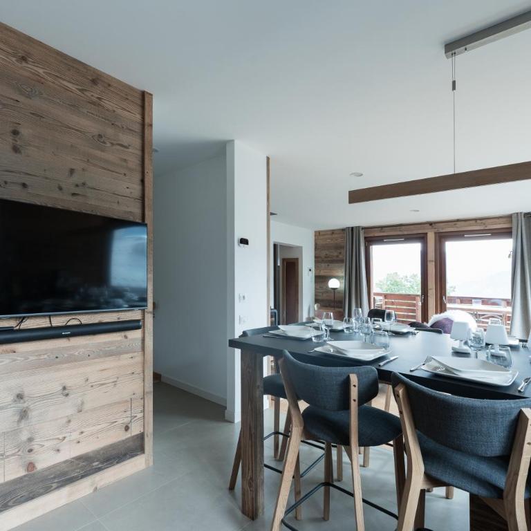 Chaleureux Chalet Familial - Vue époustouflante - Chalet 3 Chambres - 37