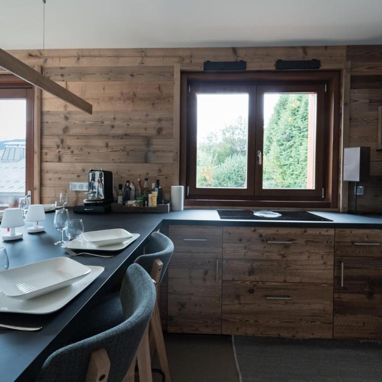 Chaleureux Chalet Familial - Vue époustouflante - Chalet 3 Chambres - 43