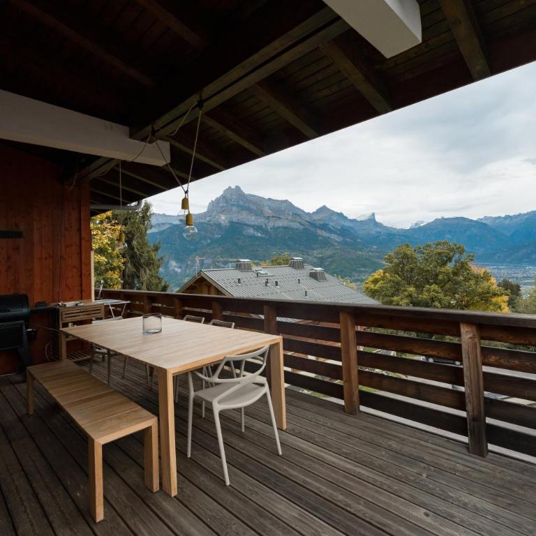 Chaleureux Chalet Familial - Vue époustouflante - Chalet 3 Chambres - 61
