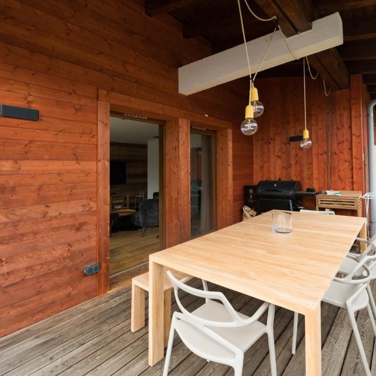 Chaleureux Chalet Familial - Vue époustouflante - Chalet 3 Chambres - 90