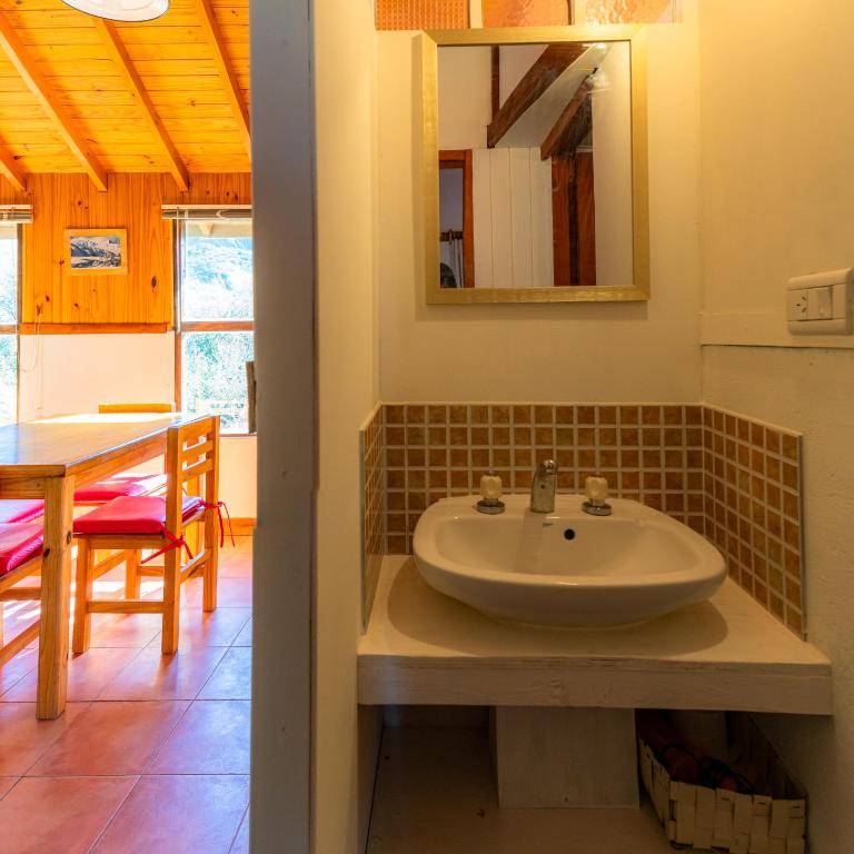 Casa al Río - Two-Bedroom House - 18