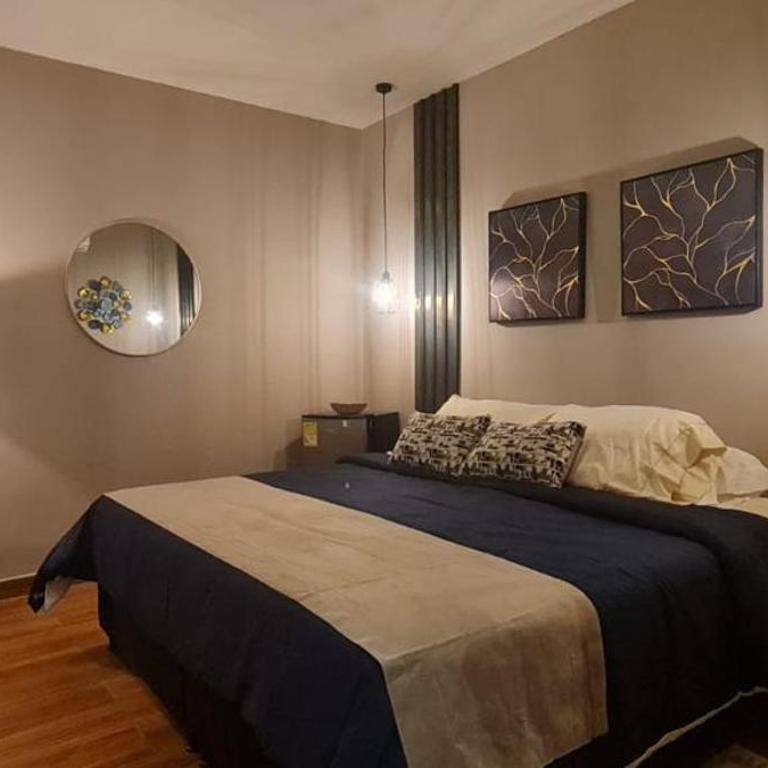 Royal Suites Amoblados - Deluxe King Room - 1