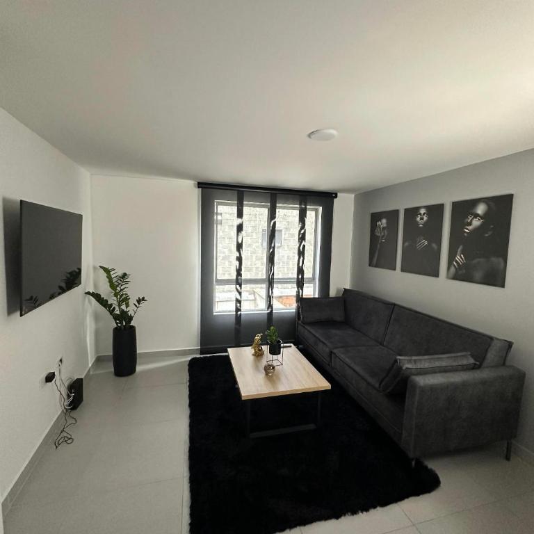 Modernos apartamentos cerca al Poblado - Apartamento de 2 dormitorios - 18
