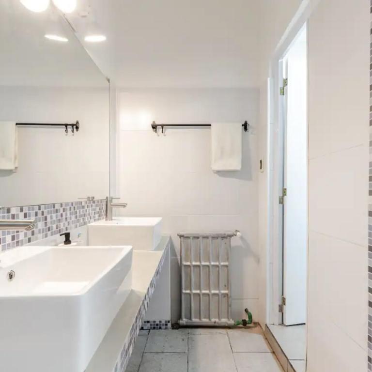 Depto refaccionado Montserrat - Apartamento Deluxe de 4 dormitorios - 4